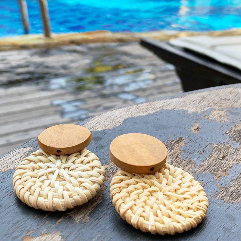 Lifestyle vacation pool earrings rattan summer